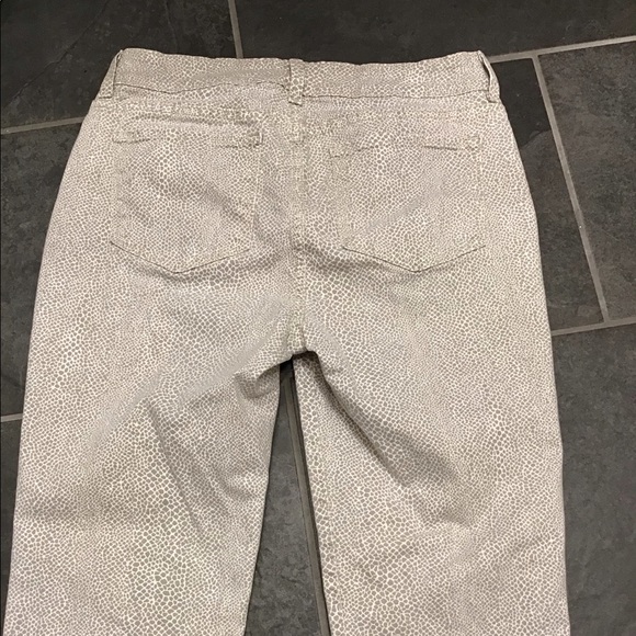 NYDJ Micro Giraffe Print Ankle Pant Tummy-Control Stretch Jeans SZ 6 - Picture 6 of 16